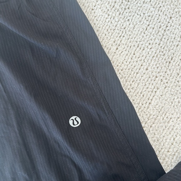LULULEMON- Dance Studio Mid-Rise Jogger
(Full Length) - Picture 7 of 8